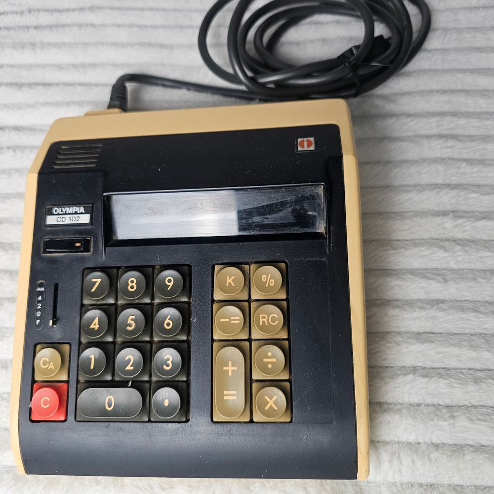 Olympia CD 102 Desktop Calculator Vintage VFD Green‎ Display Black Beige Retro